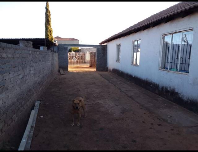 3 BEDROOM HOUSE FOR SALE IN LENASIA